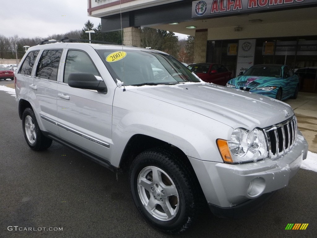 2007 Grand Cherokee Limited 4x4 - Bright Silver Metallic / Medium Slate Gray photo #3