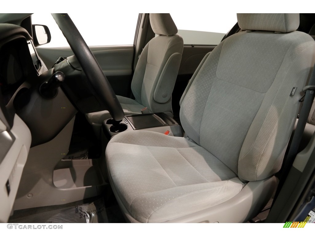 2017 Sienna LE - Shoreline Blue Pearl / Ash photo #6