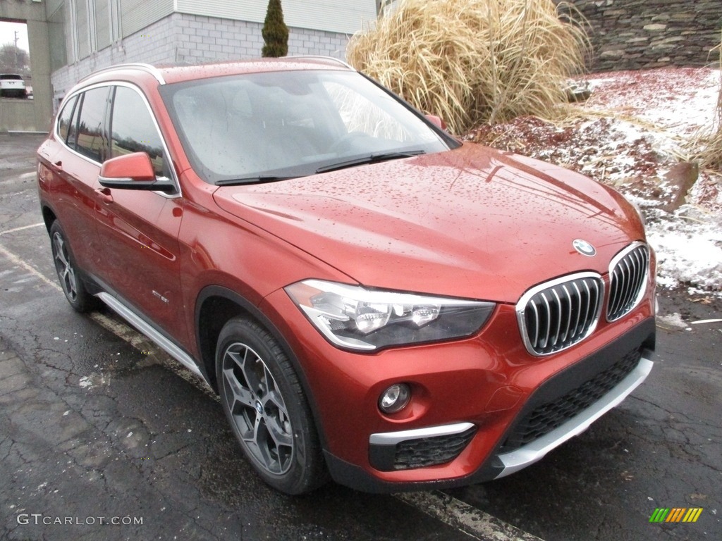 2018 X1 xDrive28i - Sunset Orange Metallic / Black photo #9