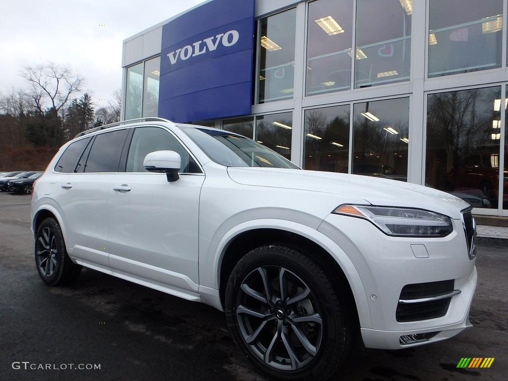 Crystal White Pearl Metallic 2018 Volvo XC90 T6 AWD Momentum Exterior Photo #125299146