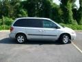 Bright Silver Metallic - Caravan SXT Photo No. 2