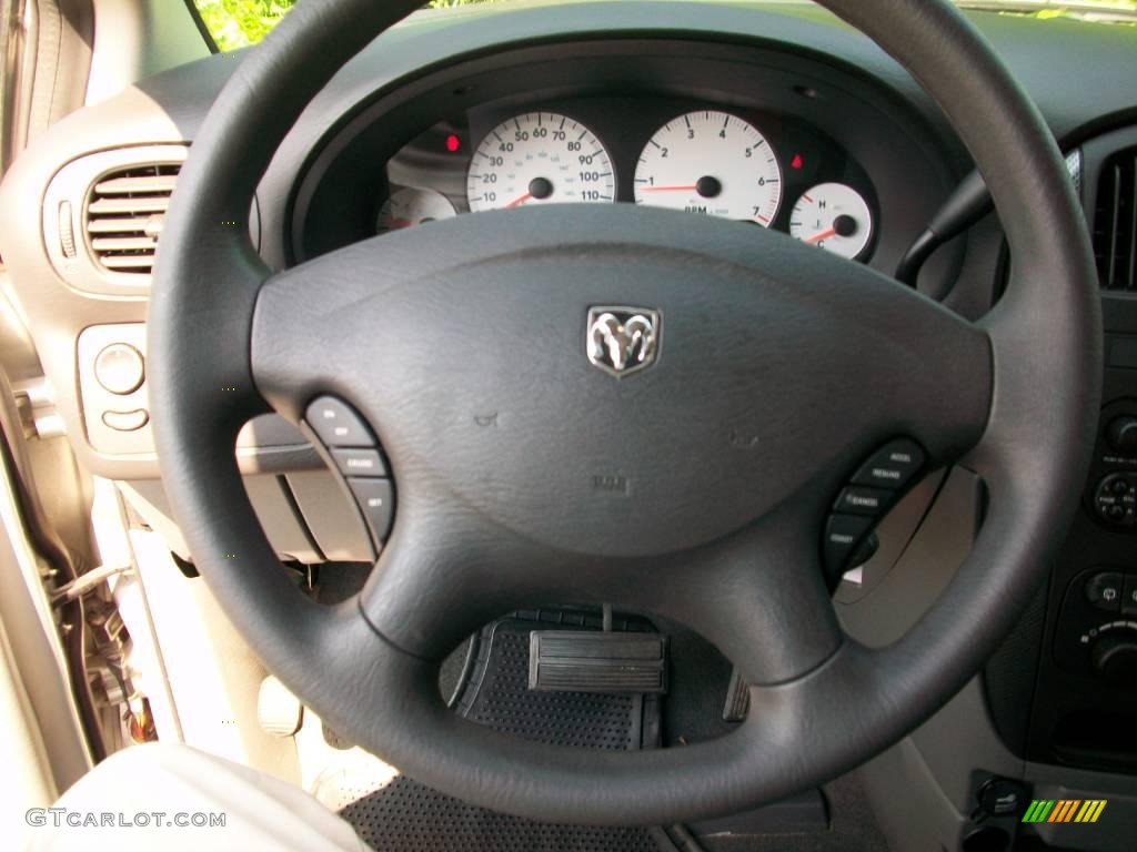 2006 Caravan SXT - Bright Silver Metallic / Medium Slate Gray photo #17