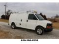 Summit White - Express 2500 Cargo Van Photo No. 30