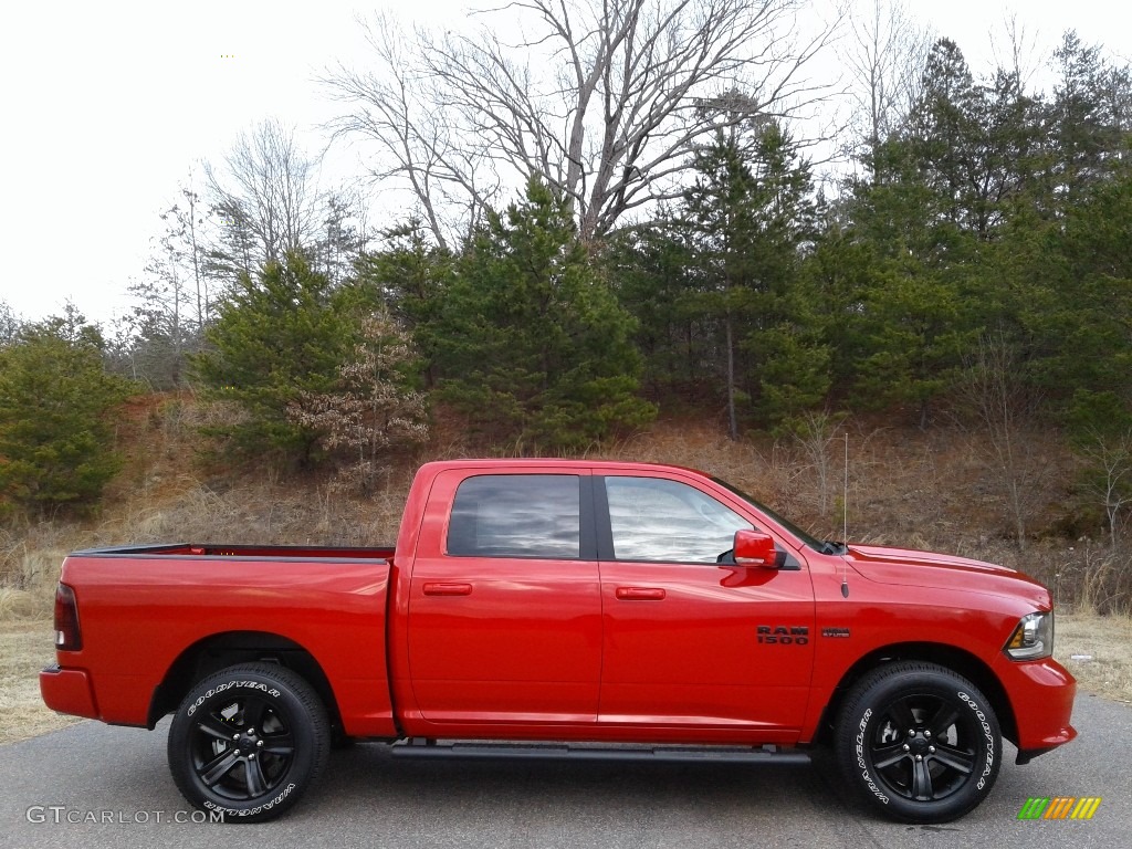 2018 1500 Sport Crew Cab 4x4 - Flame Red / Black photo #5