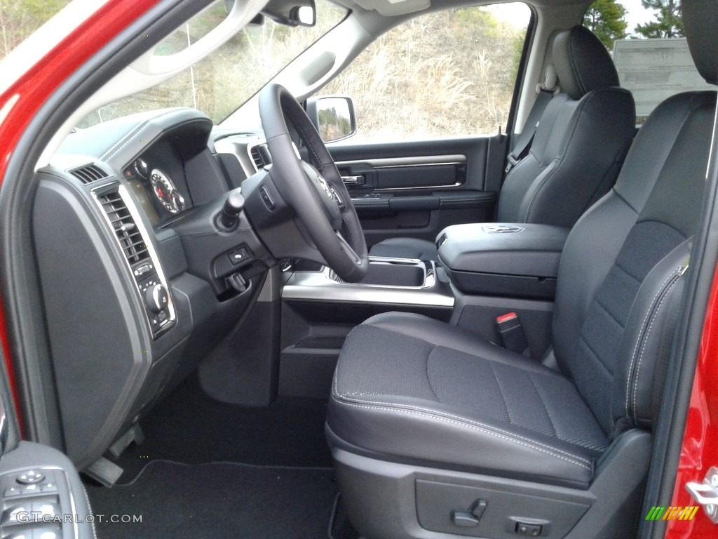 2018 1500 Sport Crew Cab 4x4 - Flame Red / Black photo #10
