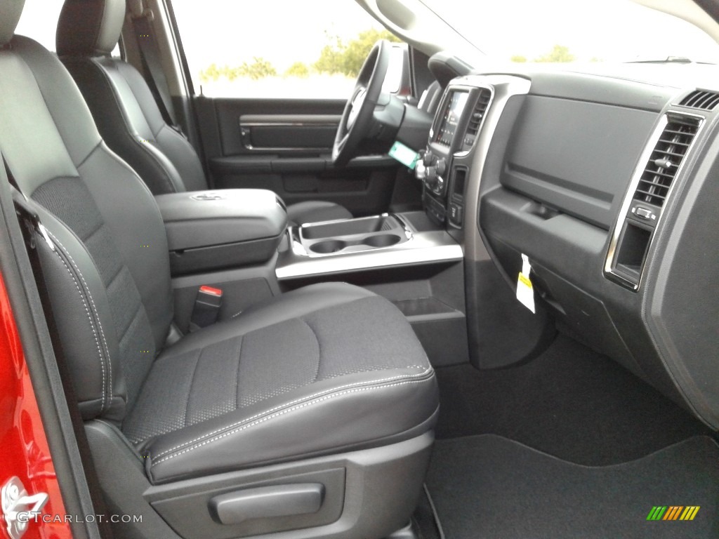 2018 1500 Sport Crew Cab 4x4 - Flame Red / Black photo #14