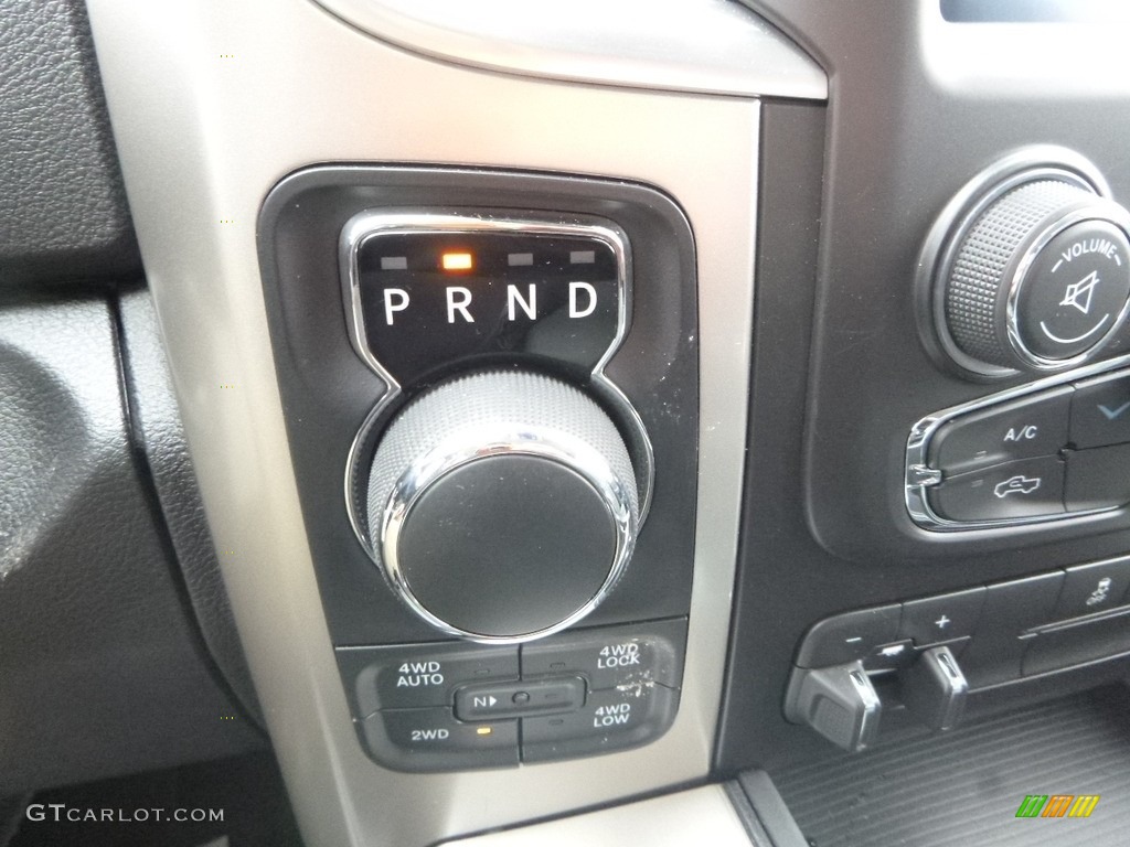 2018 1500 Big Horn Crew Cab 4x4 - Brilliant Black Crystal Pearl / Black/Diesel Gray photo #19
