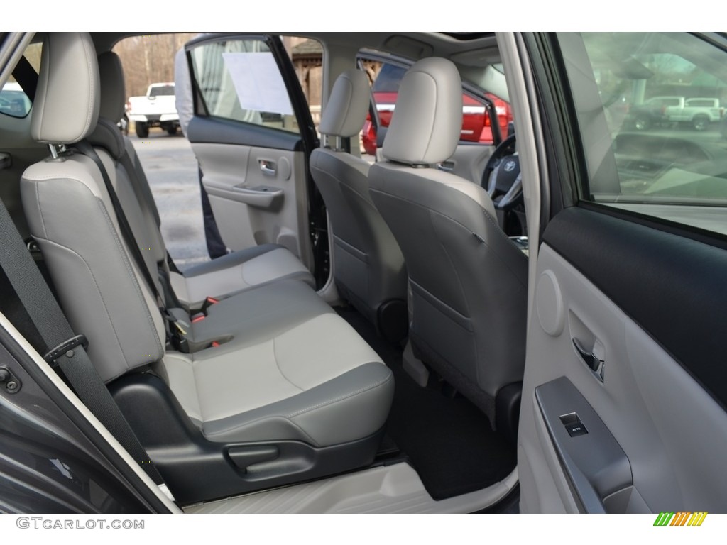 2016 Prius v Five - Magnetic Gray Metallic / Ash photo #14