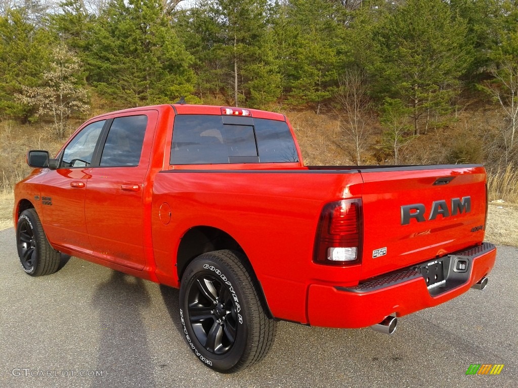 2018 1500 Sport Crew Cab 4x4 - Flame Red / Black photo #8