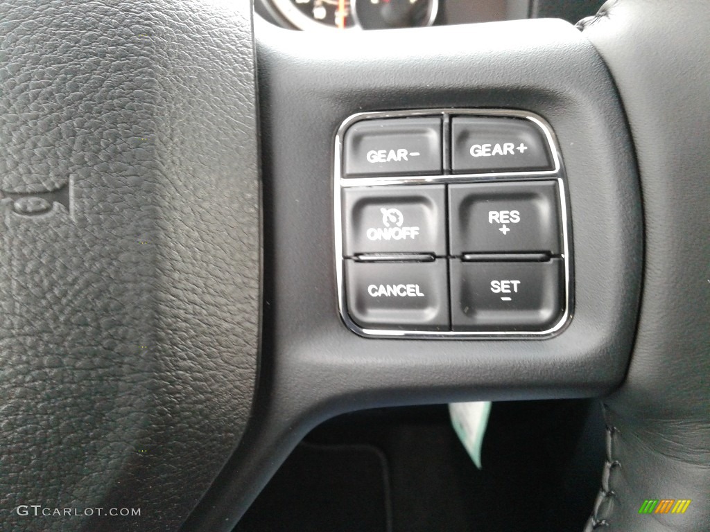 2018 1500 Sport Crew Cab 4x4 - Flame Red / Black photo #17