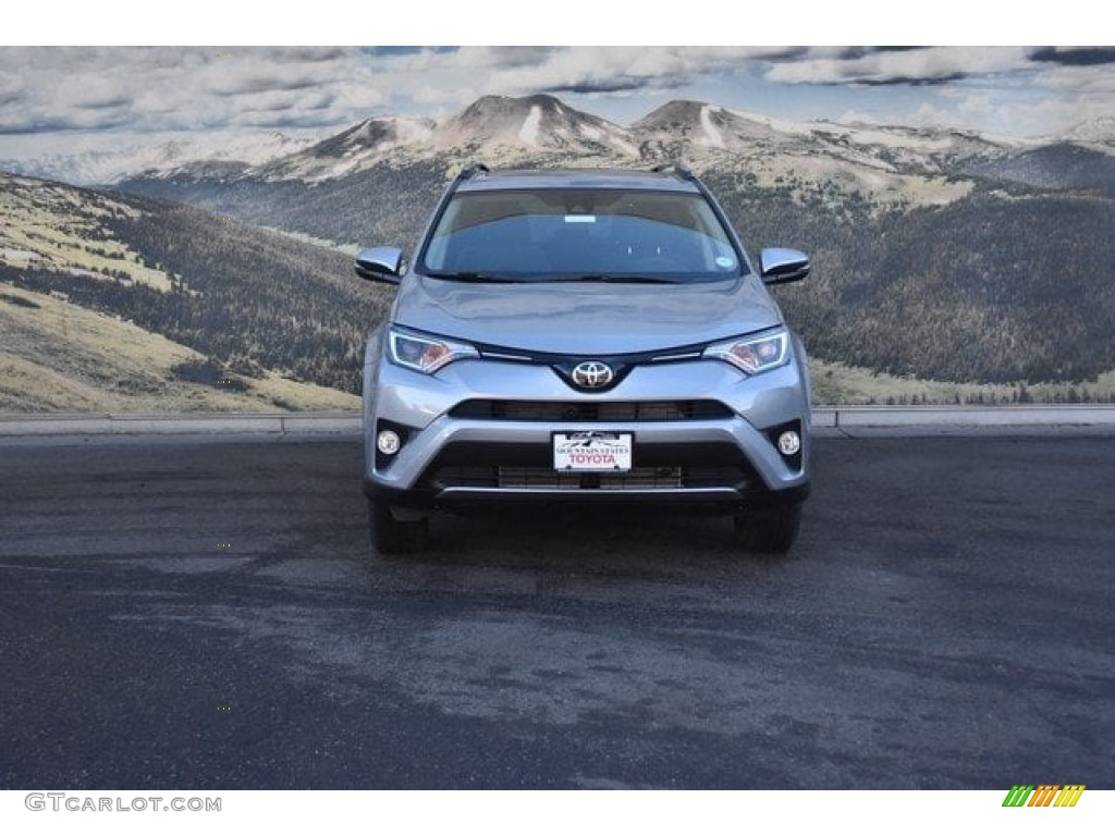 2018 RAV4 XLE AWD - Silver Sky Metallic / Black photo #2