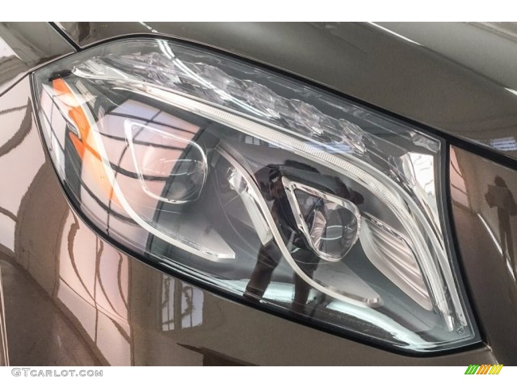 2018 GLS 63 AMG 4Matic - Dakota Brown Metallic / Porcelain/Black photo #37