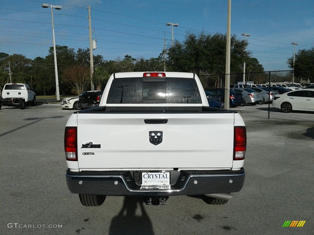 2018 1500 Big Horn Crew Cab - Bright White / Black/Diesel Gray photo #4