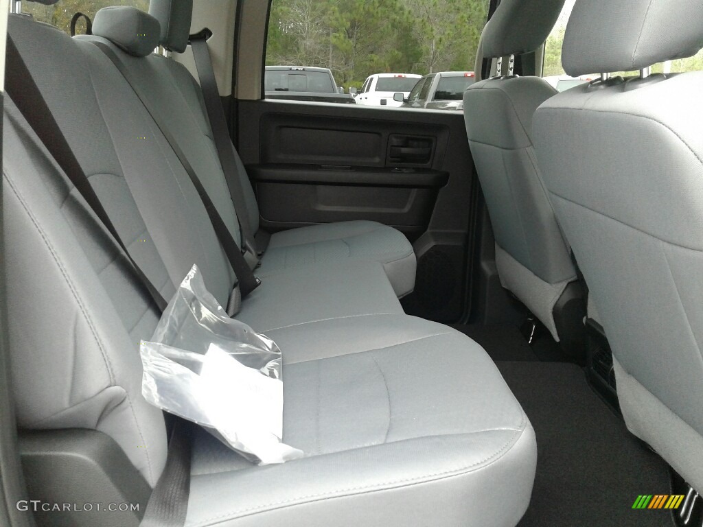 2018 1500 Express Crew Cab - Granite Crystal Metallic / Black/Diesel Gray photo #11