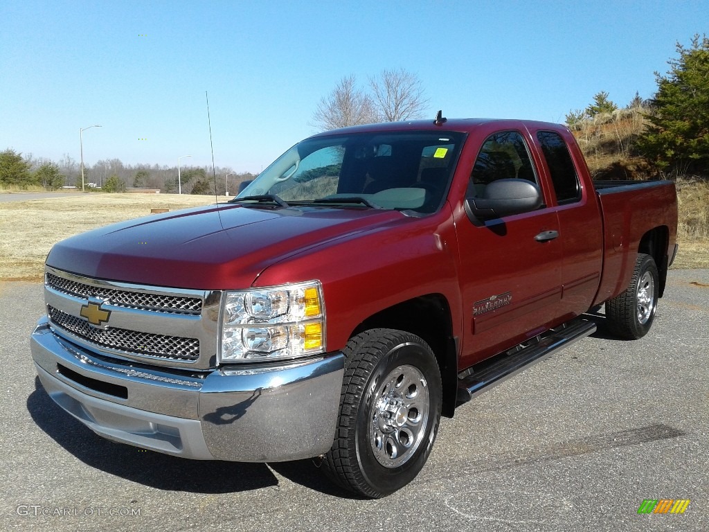 2013 Silverado 1500 LS Extended Cab - Victory Red / Dark Titanium photo #2