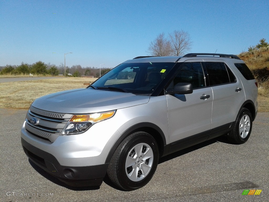 2013 Explorer FWD - Ingot Silver Metallic / Medium Light Stone photo #2