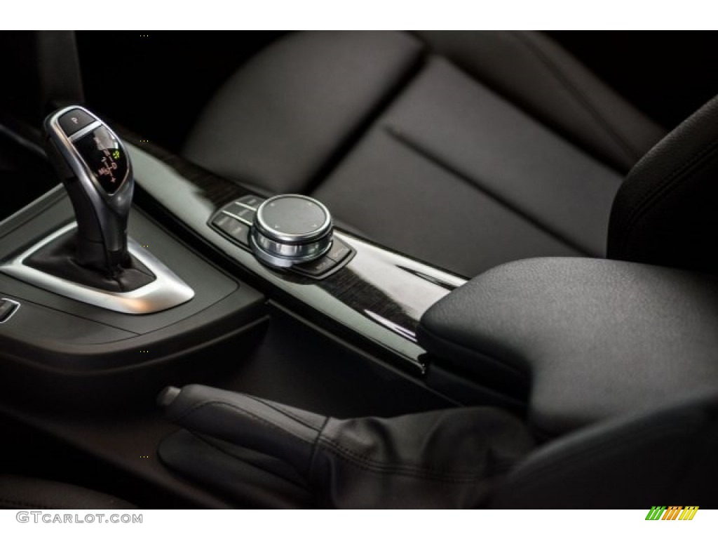 2018 3 Series 330i Sedan - Black Sapphire Metallic / Black photo #7