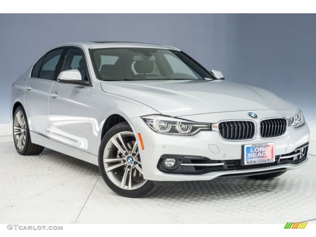 2018 3 Series 330i Sedan - Glacier Silver Metallic / Black photo #11