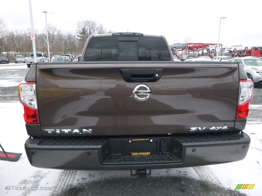 2018 Titan SV King Cab 4x4 - Java Metallic / Beige photo #5