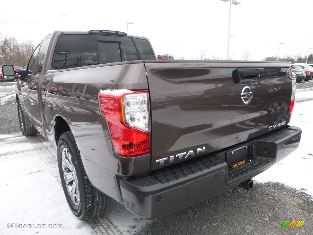 2018 Titan SV King Cab 4x4 - Java Metallic / Beige photo #6