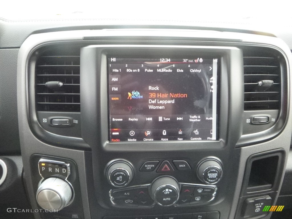 2018 1500 Rebel Crew Cab 4x4 - Flame Red / Black photo #17