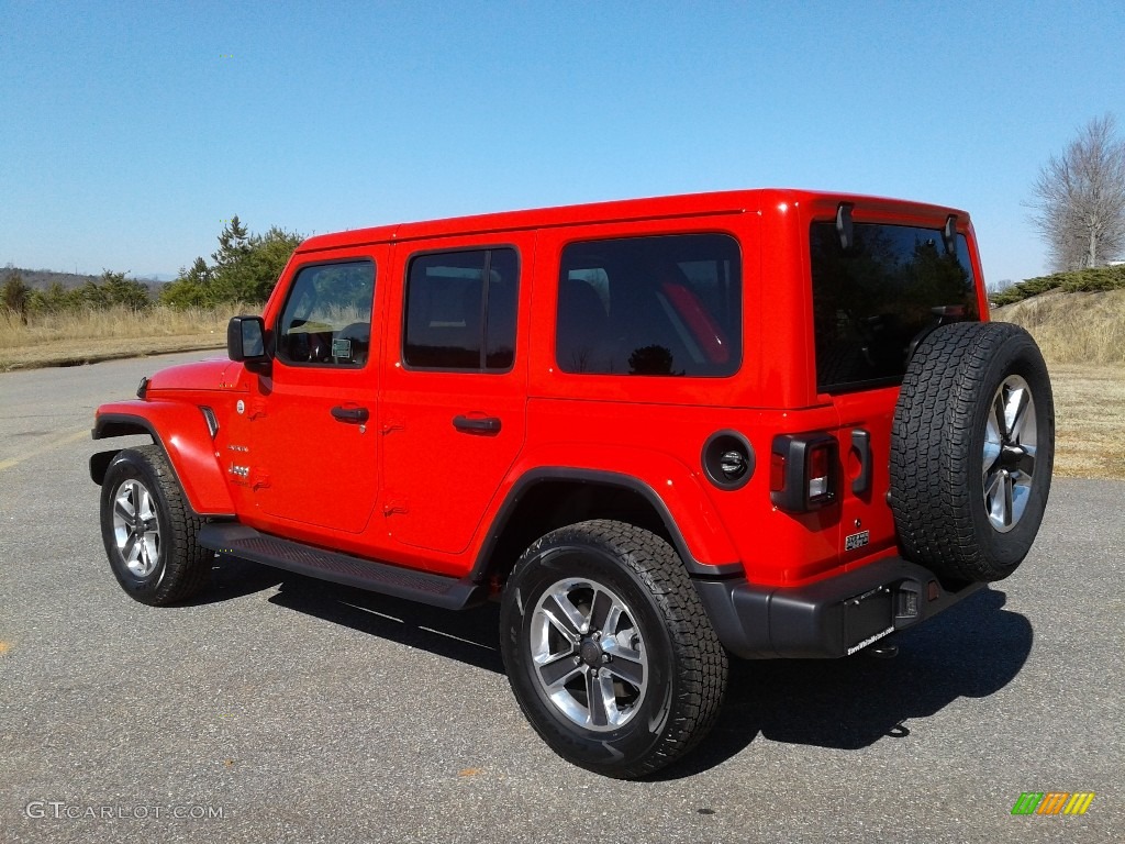 2018 Wrangler Unlimited Sahara 4x4 - Firecracker Red / Black photo #8