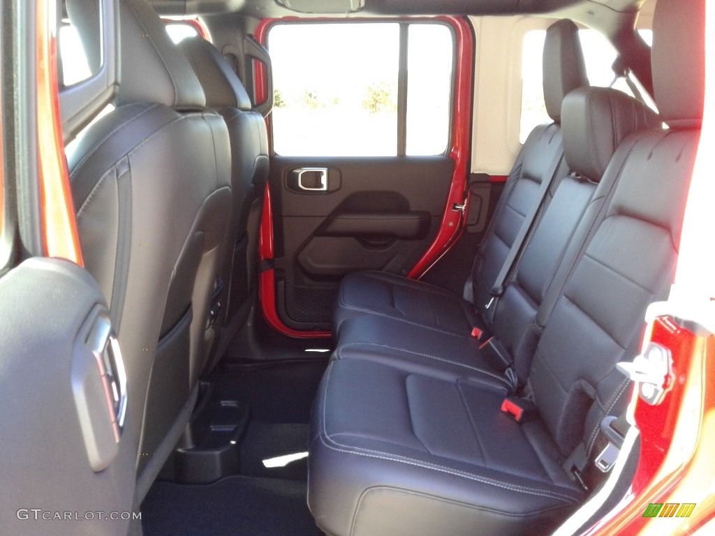 2018 Wrangler Unlimited Sahara 4x4 - Firecracker Red / Black photo #11