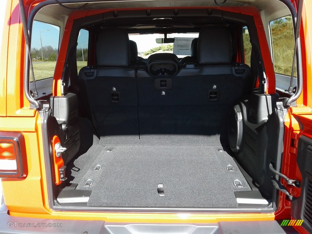 2018 Wrangler Unlimited Sahara 4x4 - Firecracker Red / Black photo #12