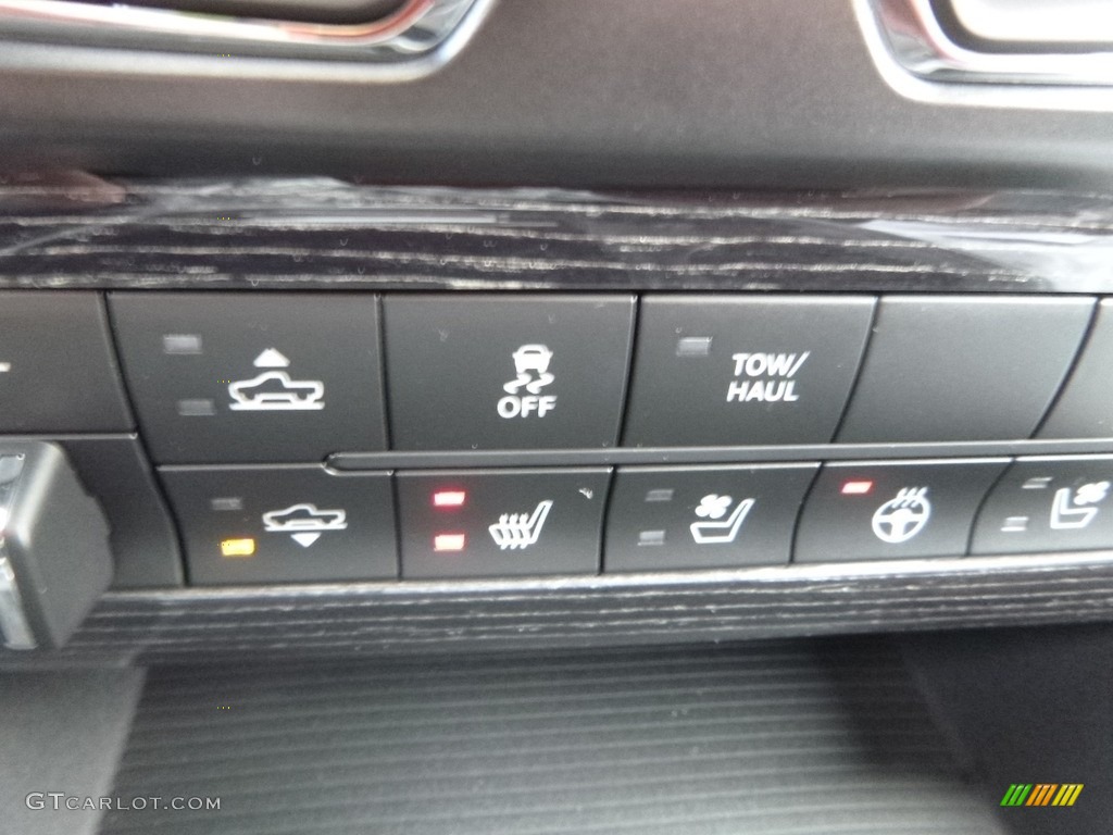 2018 1500 Laramie Longhorn Crew Cab 4x4 - Pearl White / Canyon Brown/Light Frost Beige photo #20