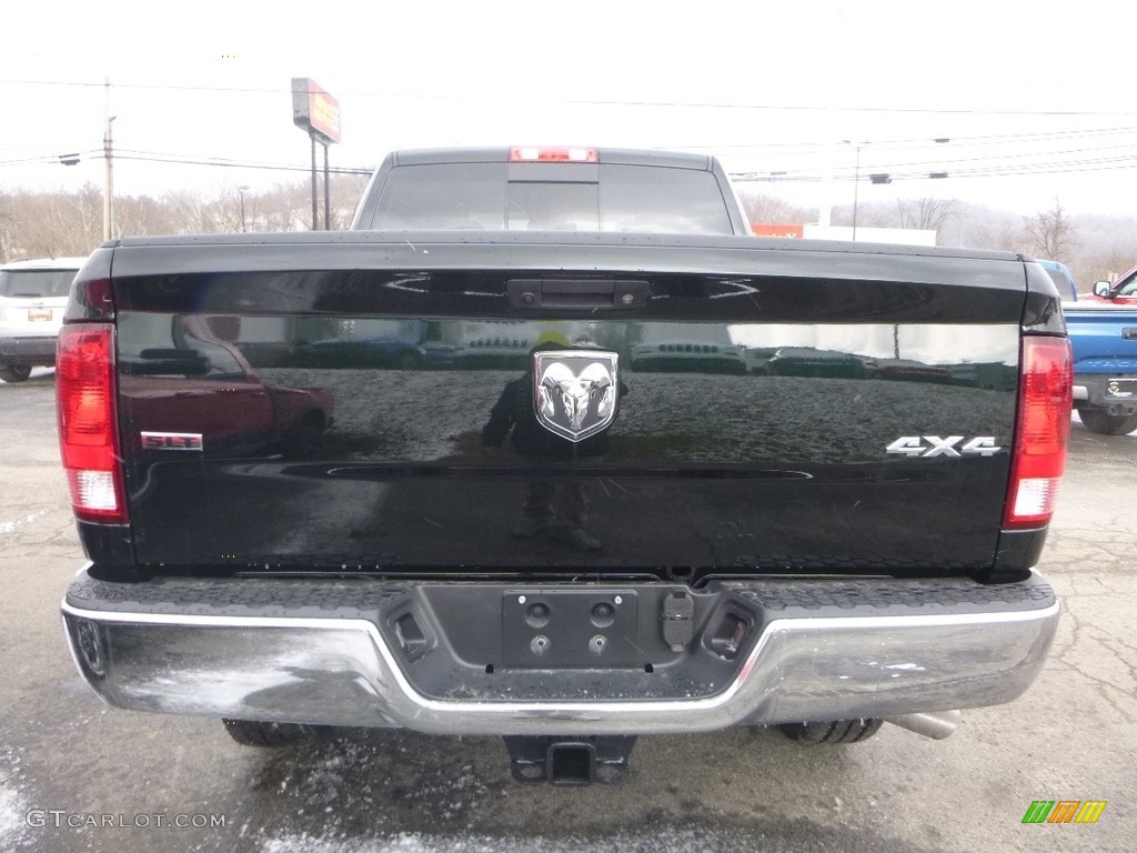 2018 2500 SLT Crew Cab 4x4 - Black Forest Green Pearl / Brown/Light Frost Beige photo #4