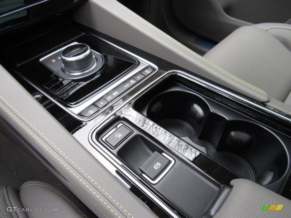 2018 Jaguar F-PACE 25t AWD R-Sport 8 Speed Automatic Transmission Photo #125337923