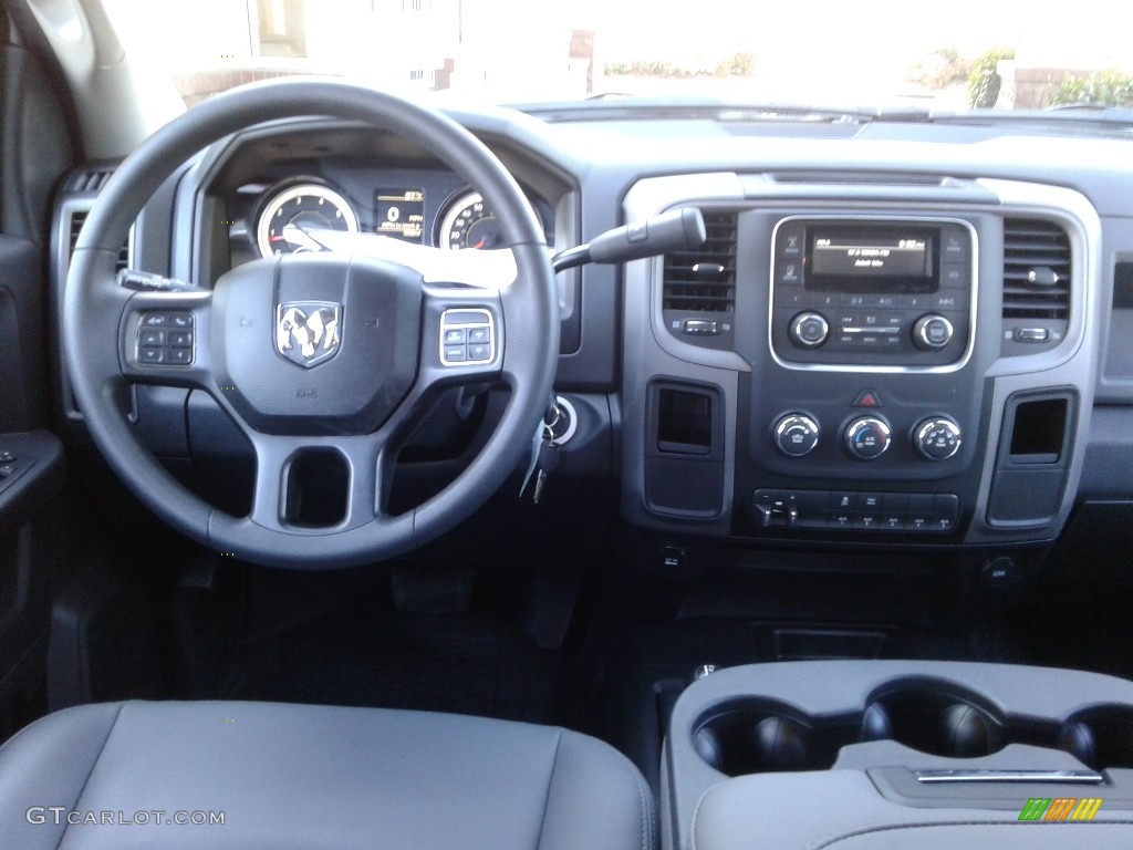 2018 4500 Tradesman Regular Cab 4x4 Chassis - Bright White / Black/Diesel Gray photo #25