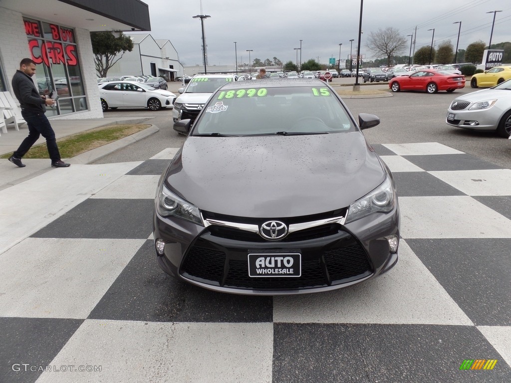 2015 Camry XSE - Predawn Gray Mica / Black photo #2