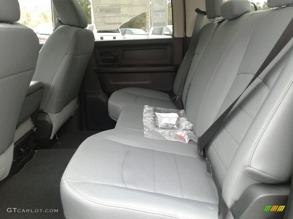 2018 1500 Express Crew Cab - Delmonico Red Pearl / Black/Diesel Gray photo #10