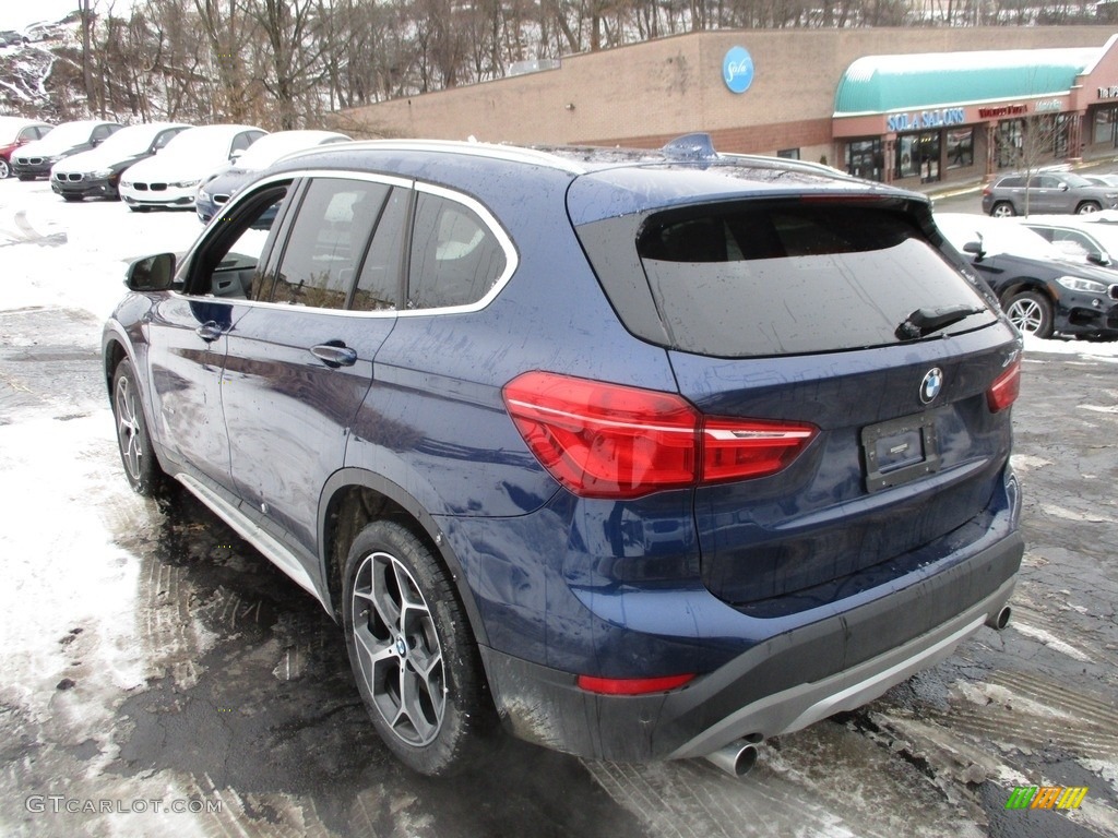 2017 X1 xDrive28i - Mediterranean Blue Metallic / Canberra Beige photo #5