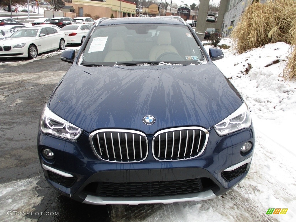 2017 X1 xDrive28i - Mediterranean Blue Metallic / Canberra Beige photo #8