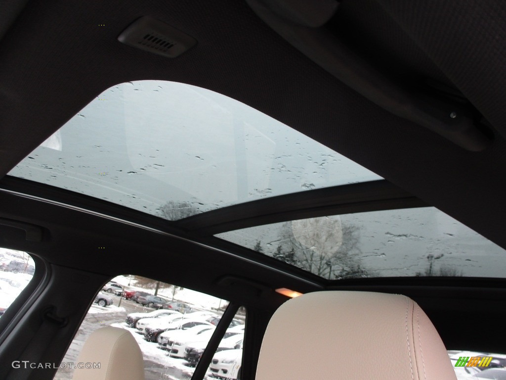 2017 X1 xDrive28i - Mediterranean Blue Metallic / Canberra Beige photo #11