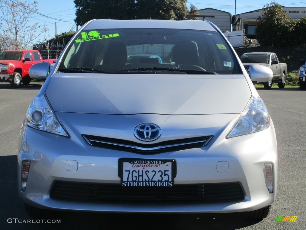 2014 Prius v Two - Classic Silver Metallic / Misty Gray photo #2