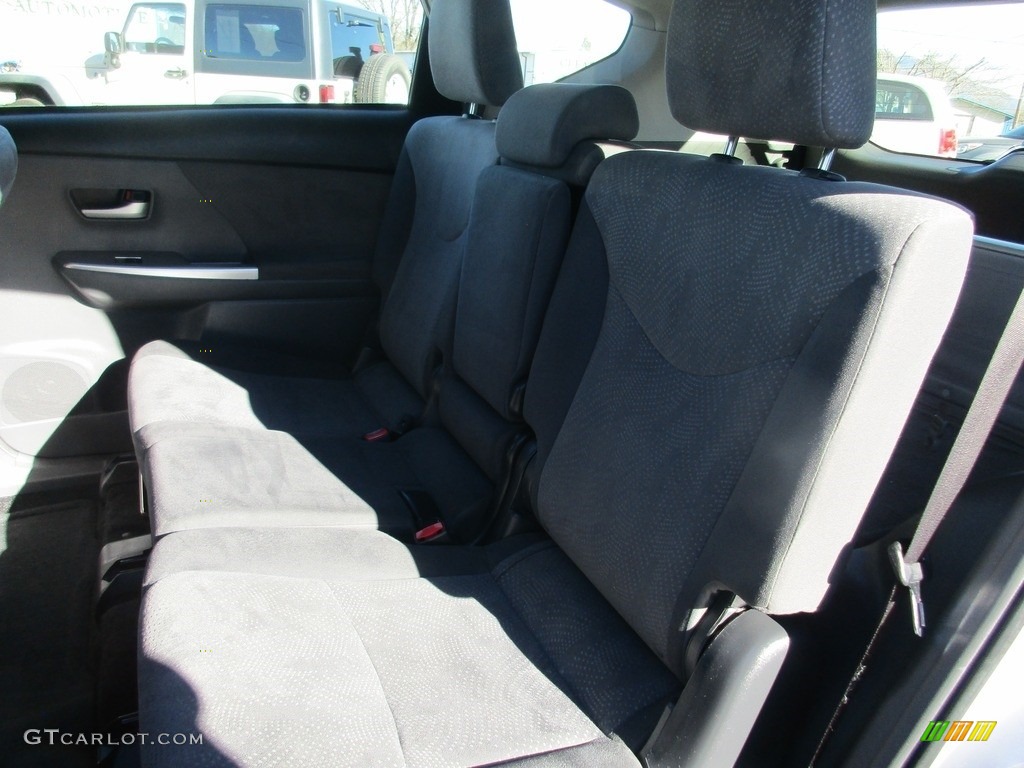 2014 Prius v Two - Classic Silver Metallic / Misty Gray photo #9
