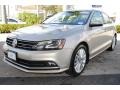 2016 Moonrock Silver Metallic Volkswagen Jetta SEL  photo #5