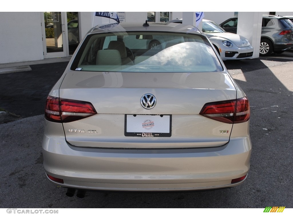 2016 Jetta SEL - Moonrock Silver Metallic / Cornsilk Beige photo #8