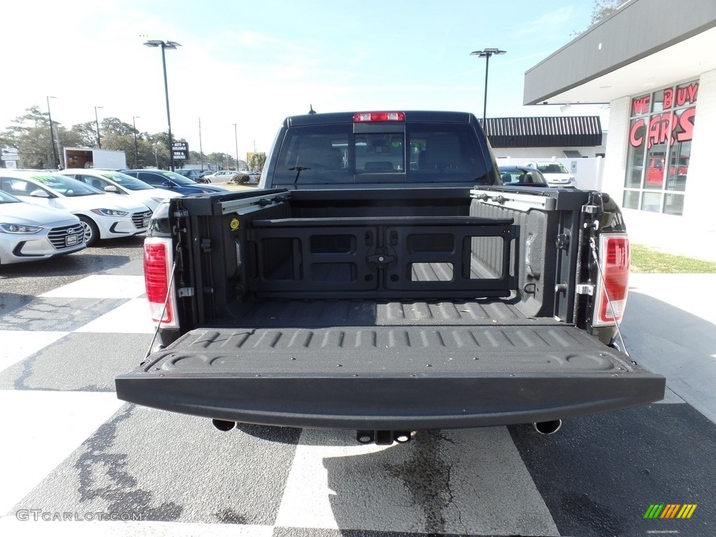 2017 1500 Laramie Crew Cab 4x4 - Brilliant Black Crystal Pearl / Canyon Brown/Light Frost Beige photo #5