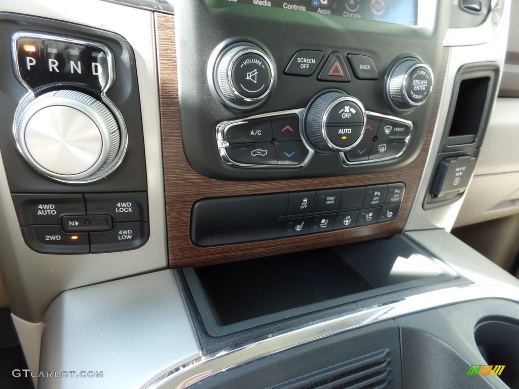 2017 1500 Laramie Crew Cab 4x4 - Brilliant Black Crystal Pearl / Canyon Brown/Light Frost Beige photo #19