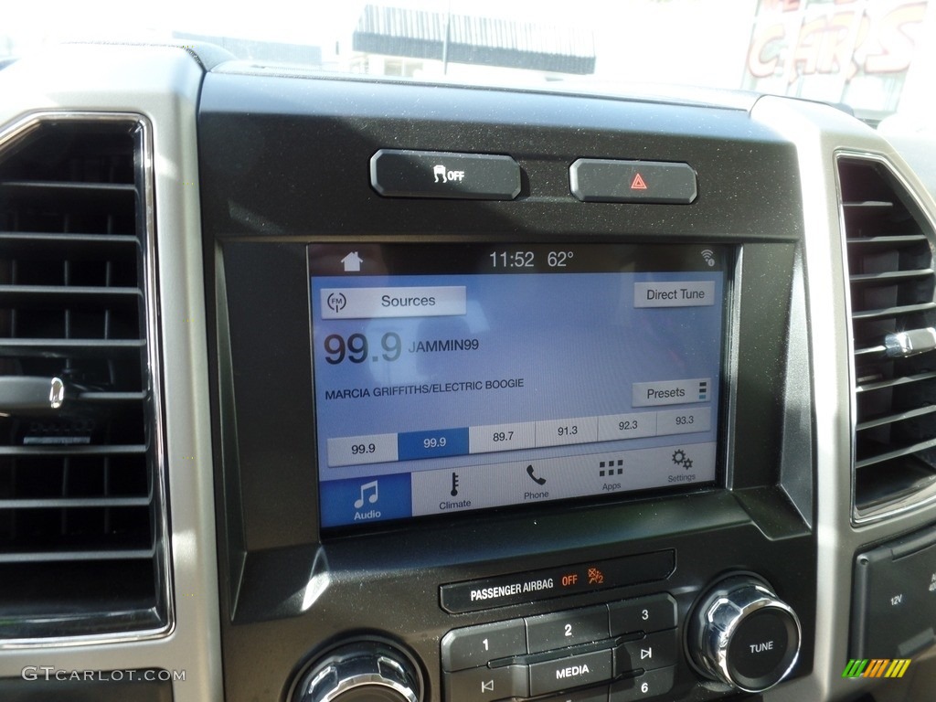 2017 F150 Lariat SuperCrew 4X4 - White Platinum / Light Camel photo #16