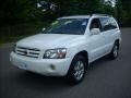 Super White - Highlander V6 Photo No. 7