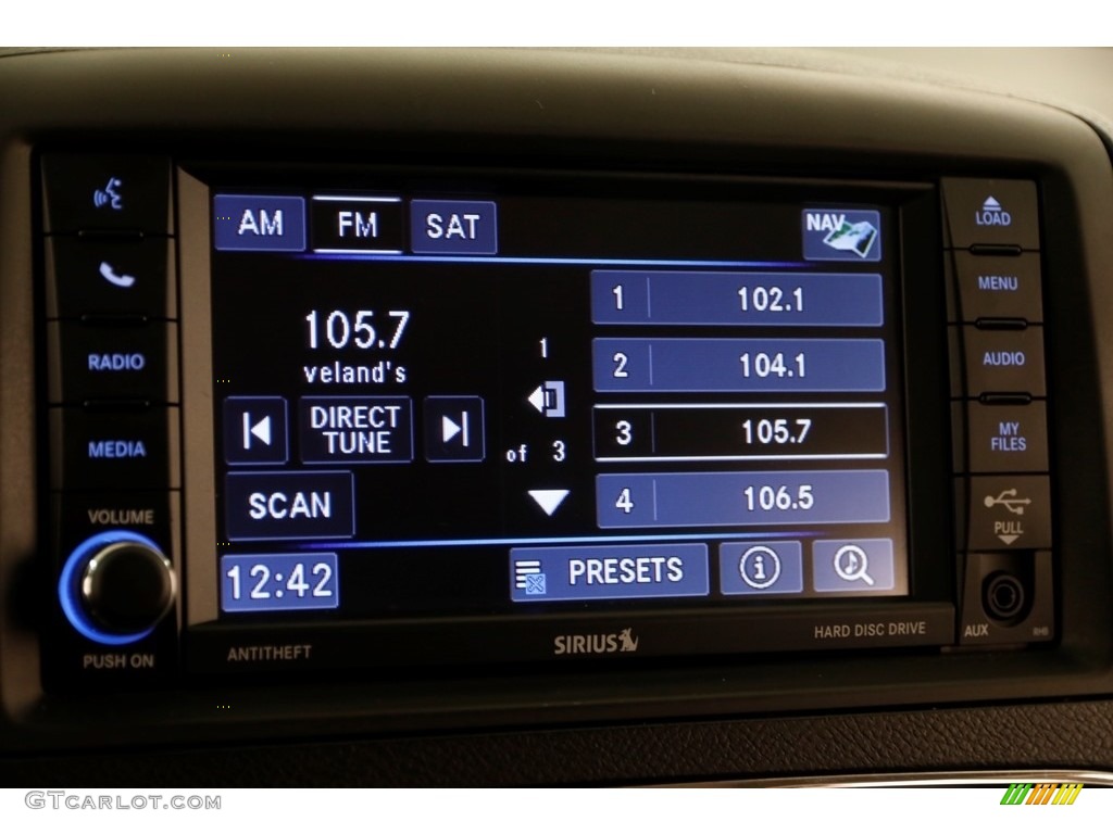 2015 Town & Country Touring - True Blue Pearl / Black/Light Graystone photo #12