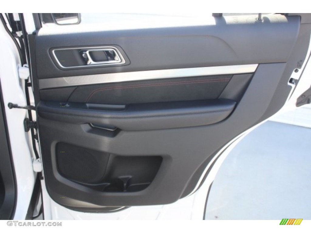 2018 Explorer XLT - White Platinum / Ebony Black photo #29