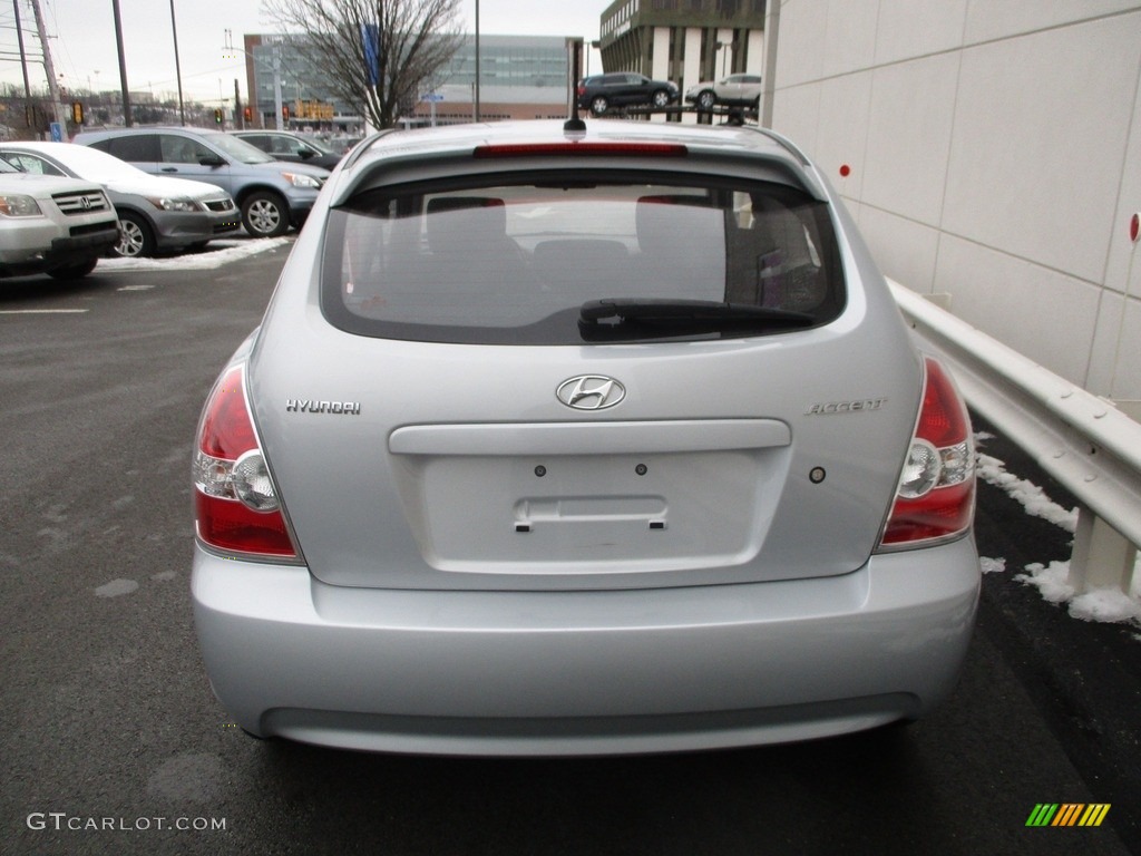 2010 Accent GS 3 Door - Platinum Silver / Black photo #4