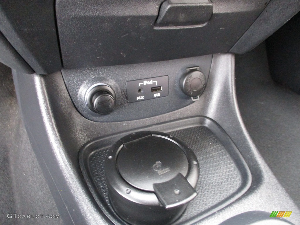 2010 Accent GS 3 Door - Platinum Silver / Black photo #16