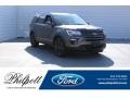 2018 Magnetic Metallic Ford Explorer XLT  photo #1
